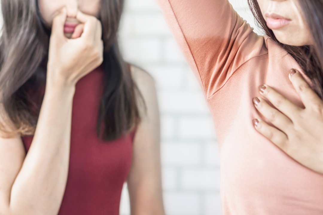 How to Switch to Natural Deodorant Without the Awkward Stinky Phase